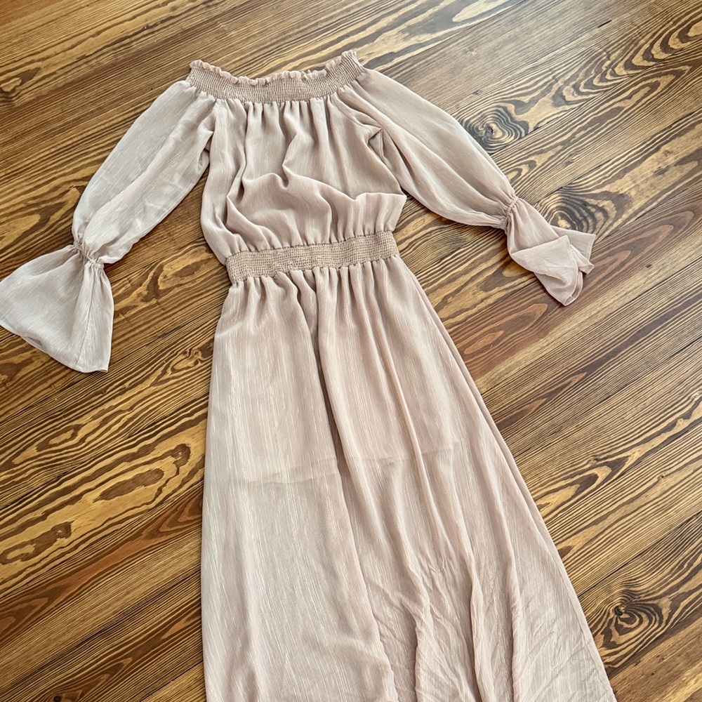 SHOW ME YOUR MUMU Off-Shoulder Dress